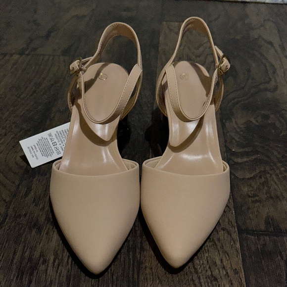 Shoes - Elegant Nude Women's Heels